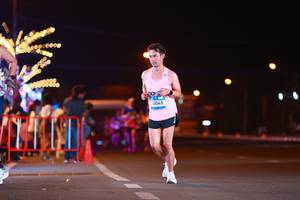 BIB: 9510, 40045
                            <button type="button" onclick="openModal(23001769)" class="btn btn-primary btn-sm float-right btn-popup" data-toggle="modal" data-target=".modal-high-quality">
                        <i class="fas fa-shopping-cart"></i> Add to Cart
                    </button>
                                            <button type="button" onclick="isThisMe(23001769, true)" class="btn btn-success btn-sm float-right btn-popup btn-isme hidden" data-toggle="tooltip" data-placement="bottom" title="นี่คือรูปของคุณใช่ไหม คลิกที่นี่เพื่อเอาเข้าอัลบั้ม">
                        <i class="fas fa-plus"></i> Add to album
                    </button>
                    <button type="button" onclick="isThisMe(23001769, false)" class="btn btn-warning btn-sm float-right btn-popup btn-isnotme hidden">
                        <i class="fas fa-ban"></i> Remove from album
                    </button>